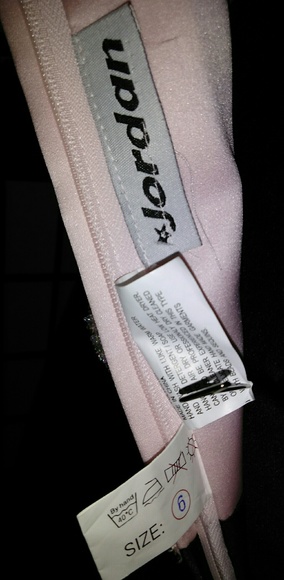 JORDAN FORMAL DRESS - Picture 3 of 3